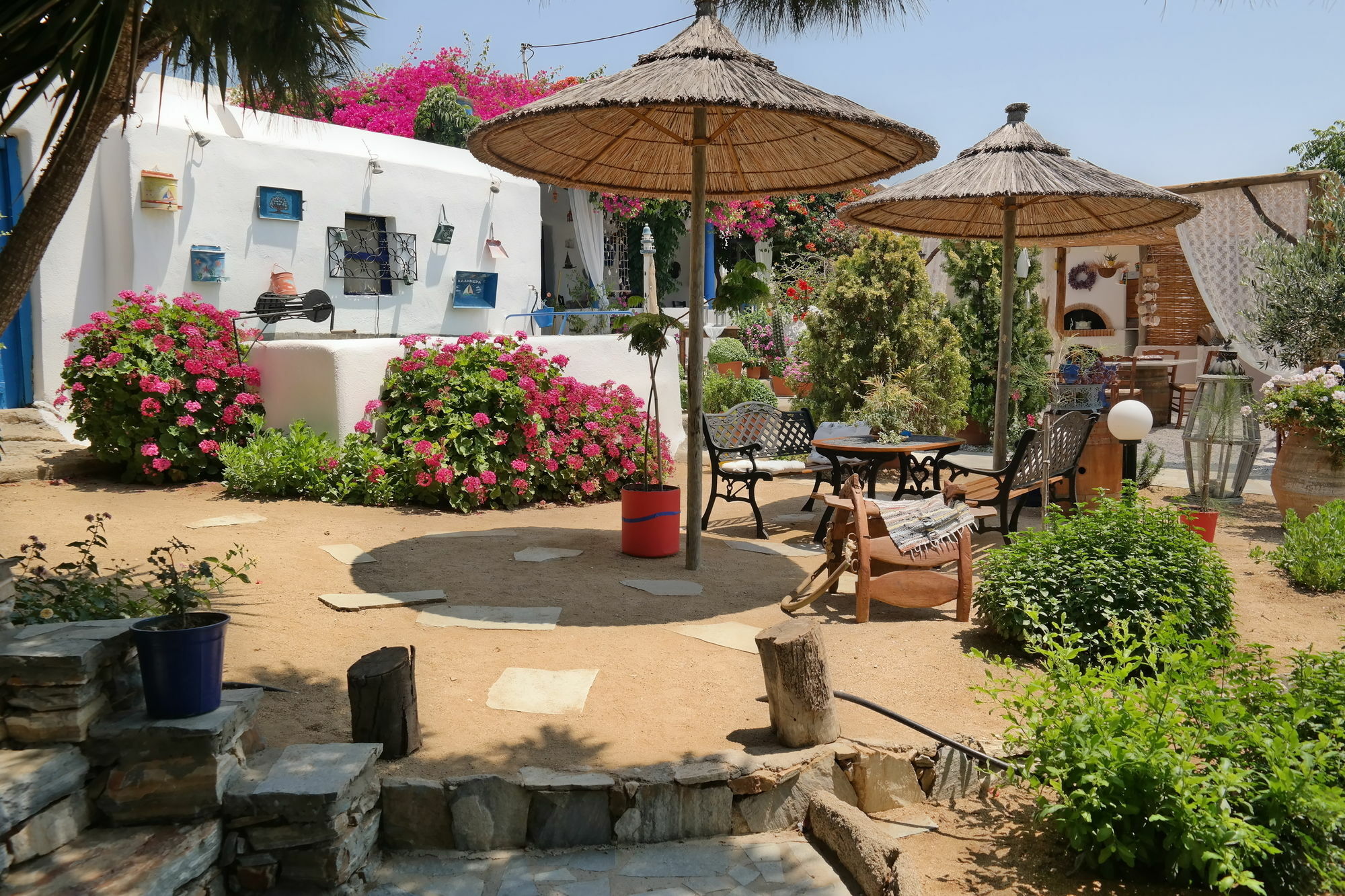 Sun Rock Apartments Stelida  Bagian luar foto