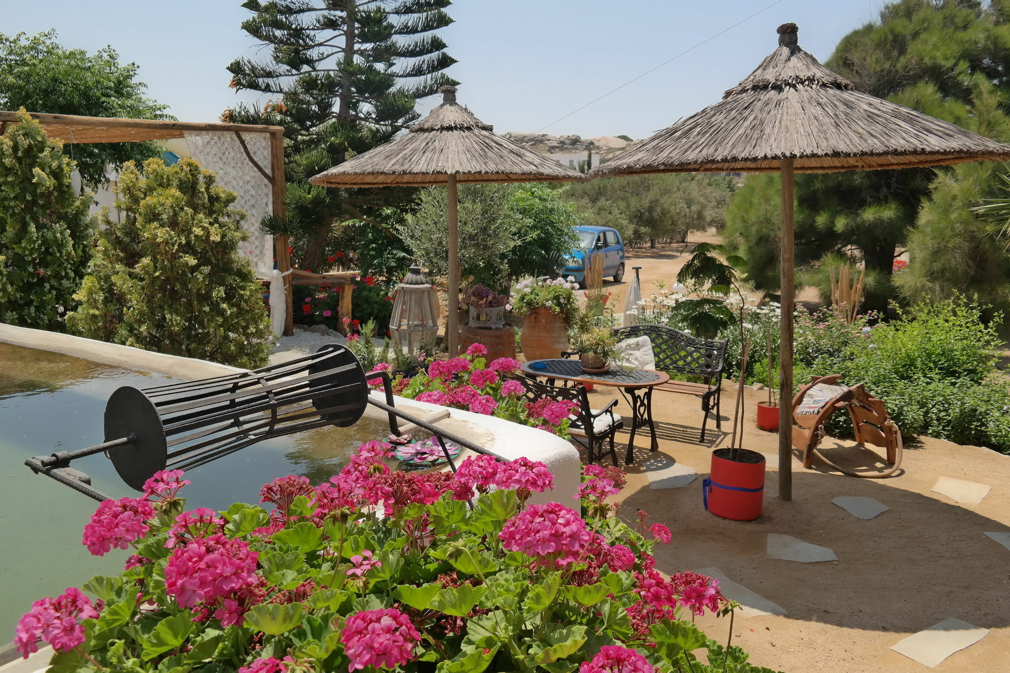 Sun Rock Apartments Stelida  Bagian luar foto